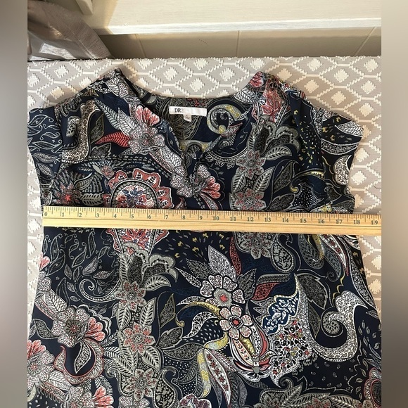 Daniel Rainn DR 2 Navy Paisley Women’s Large Blouse - Picture 7 of 11